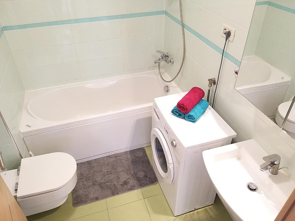 3 Bedroom Apartment With Terrace And Free Parking Split Exterior foto